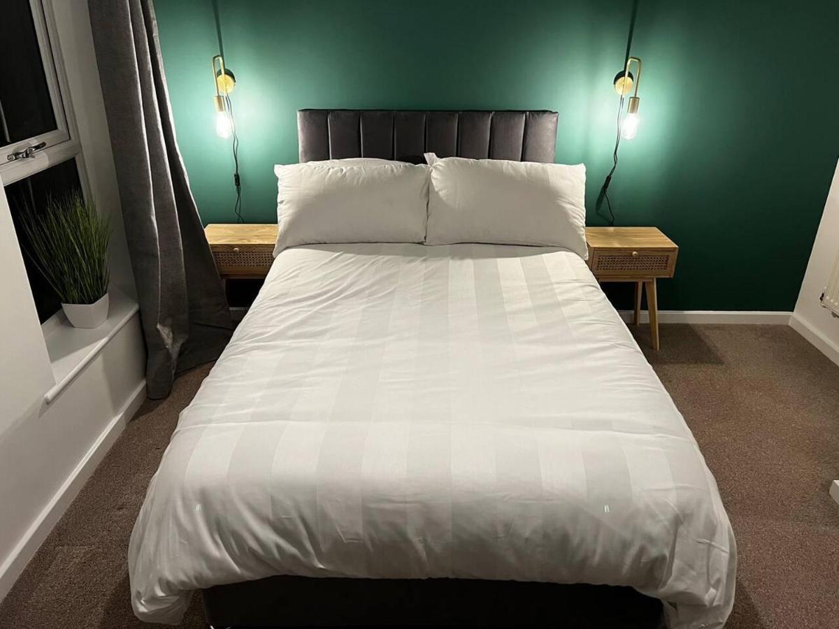 Beautiful 4-Bed House In Lincoln- Close To Centre 外观 照片